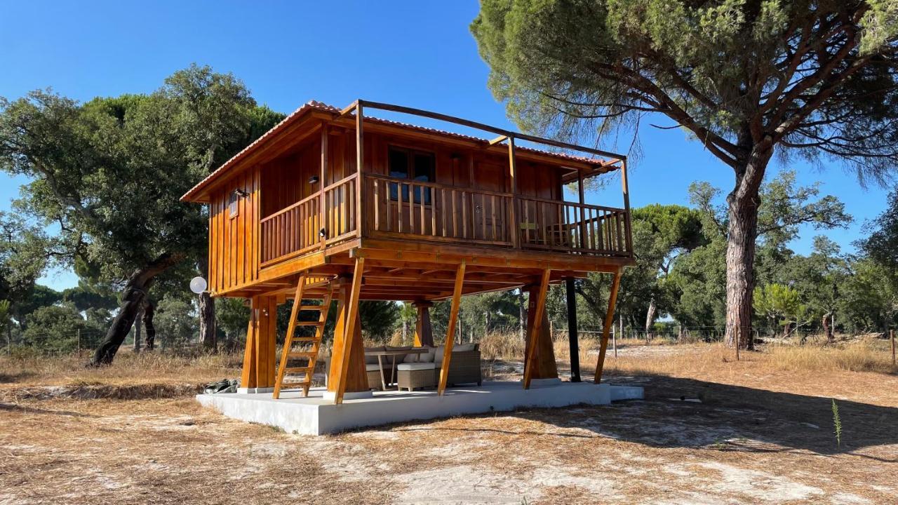 Suspended Wooden House - Monte Da Cortica